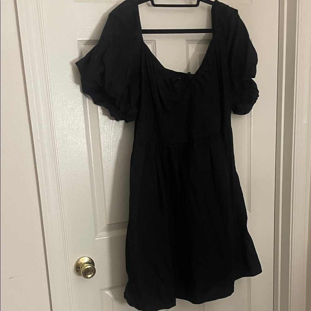 Black Puff-Sleeve Women’s Dress